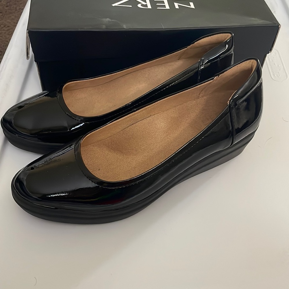 Women’s Naturalizer Patent Leather Wedge Heel